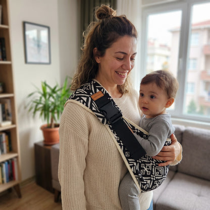 Siyah Otantik Desenli Yan Sling Çocuk Taşıyıcı